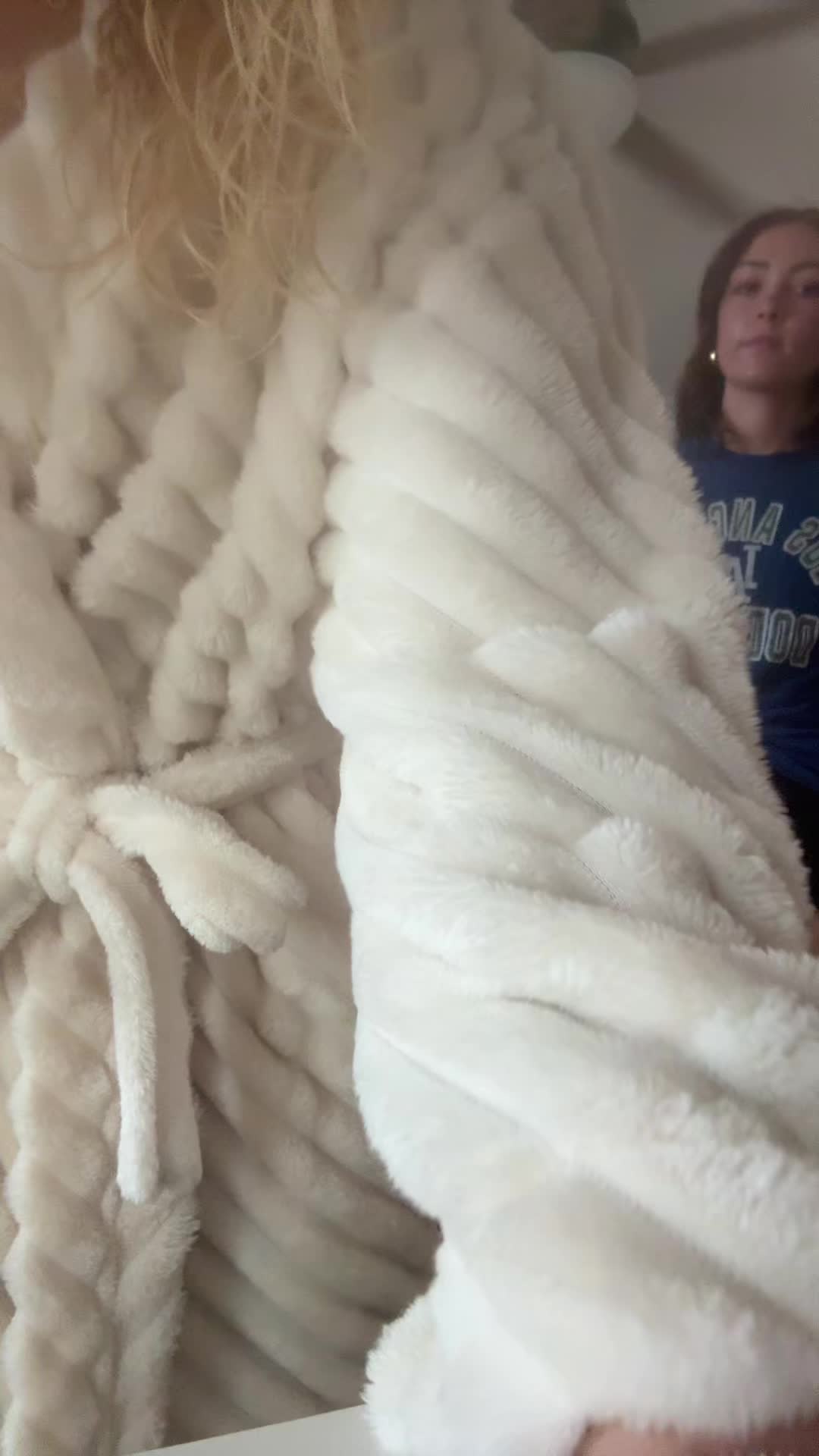 @lelah_jones