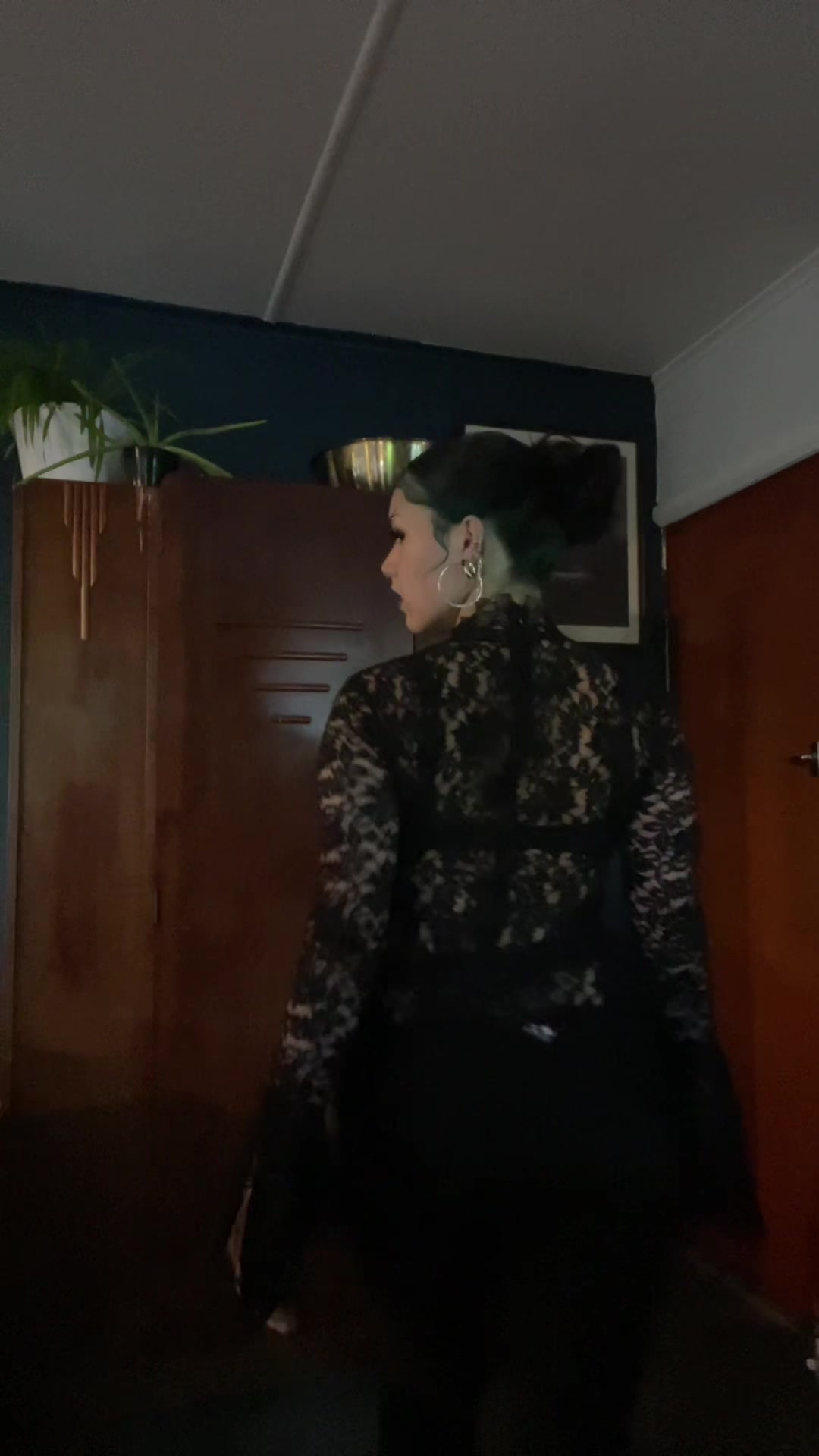 @Lizzyy
