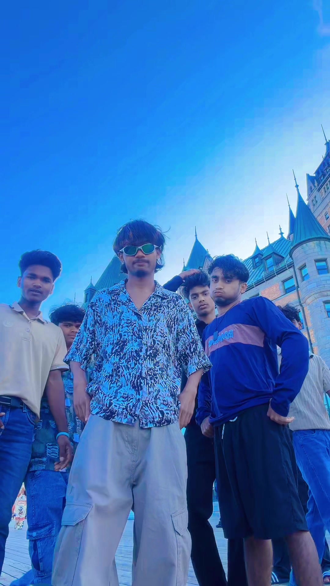 @꧁ ʙʟᴀᴄᴋ★ᏴᎾY࿐★ 🇧🇩🧔🏿🇨🇦