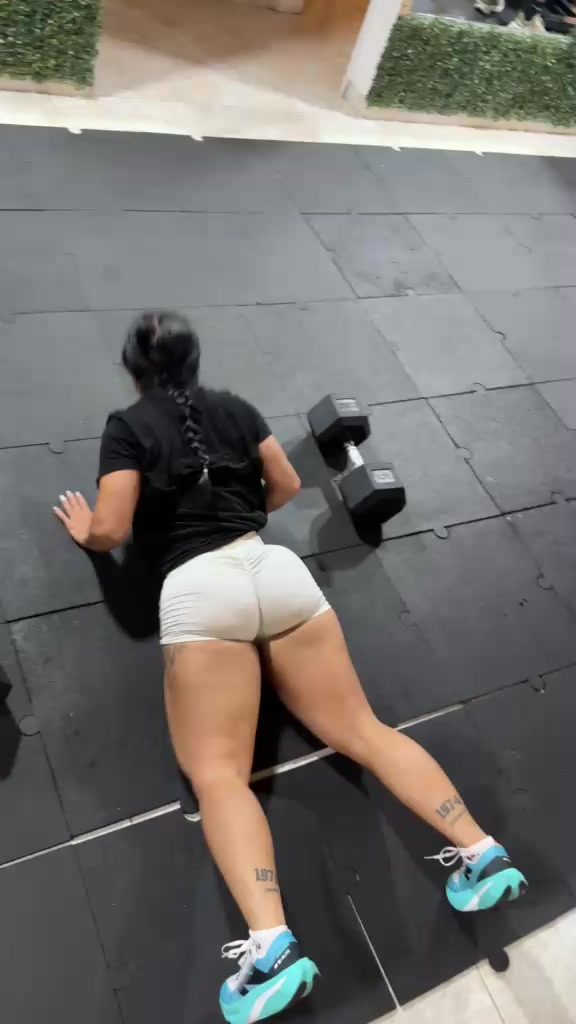 @stefany hernandez