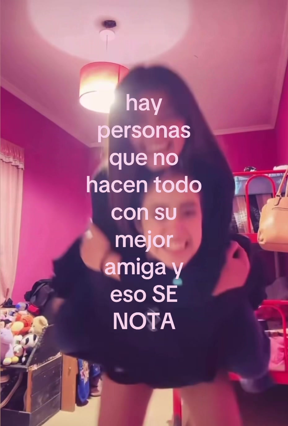 @👾