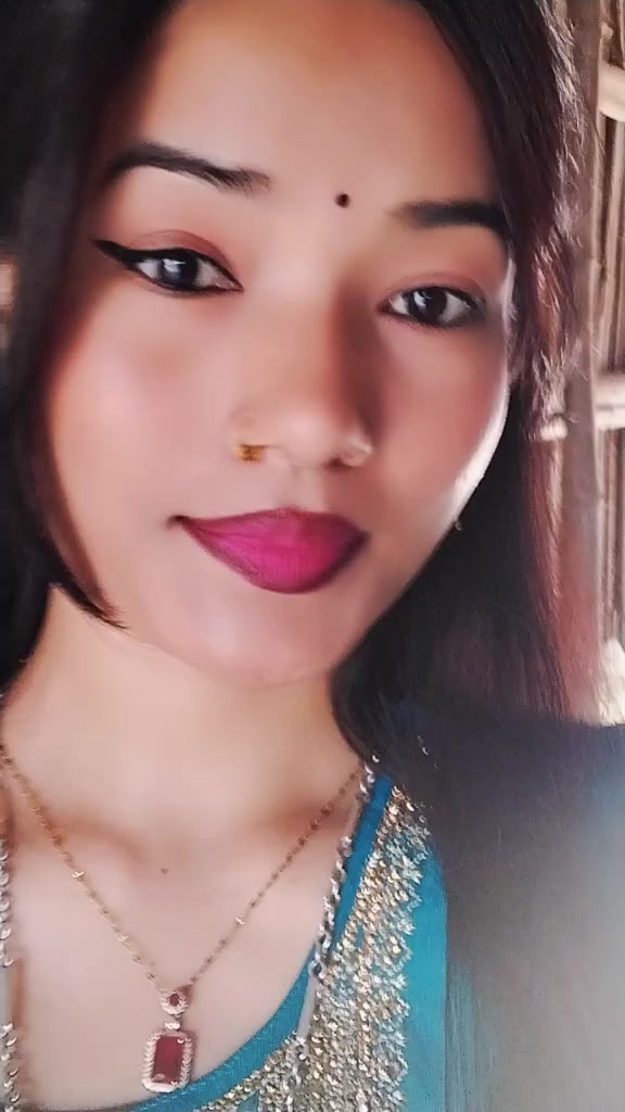 @🖤Amisha❤️🩹
