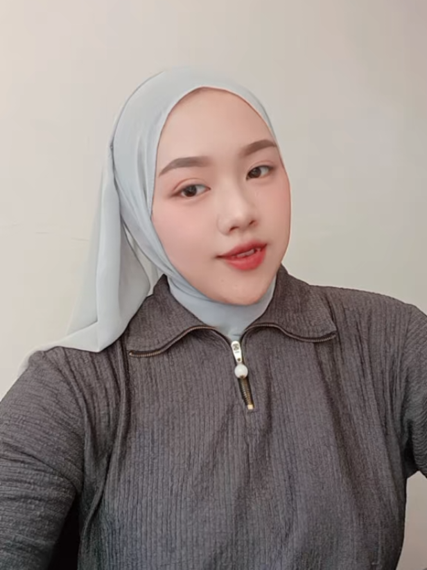 @fiyanadzifa