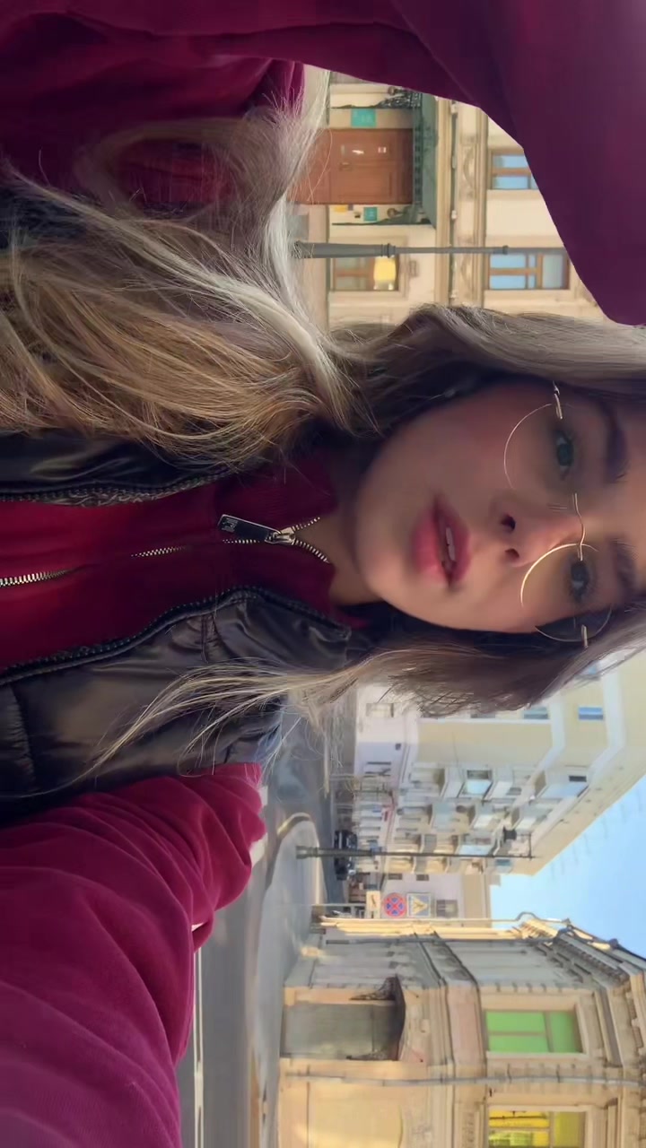 @lаura