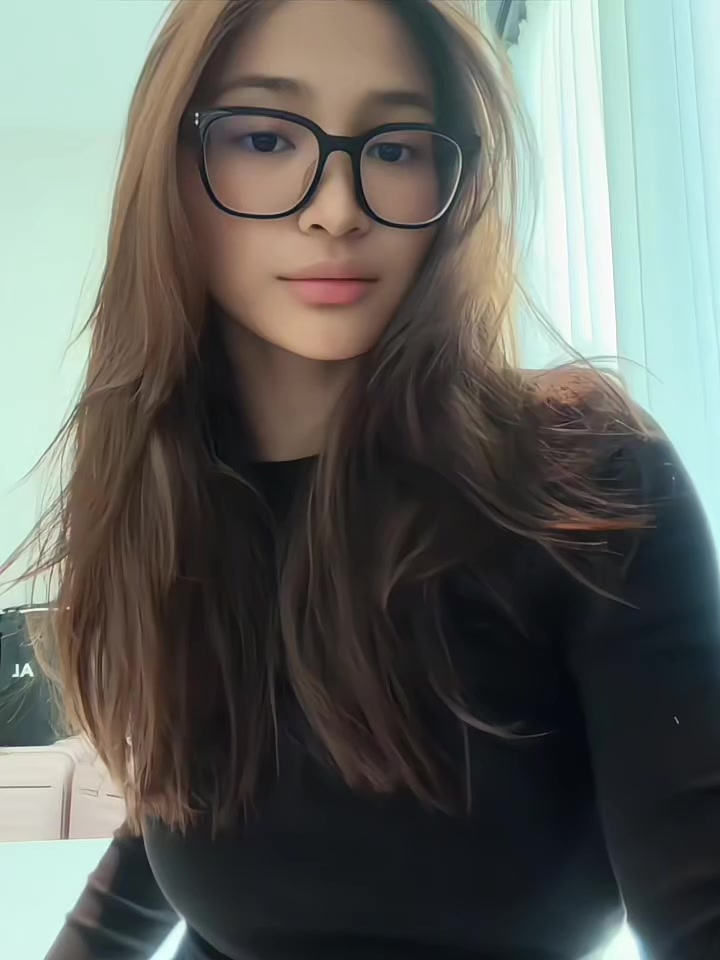@๐ โฎ