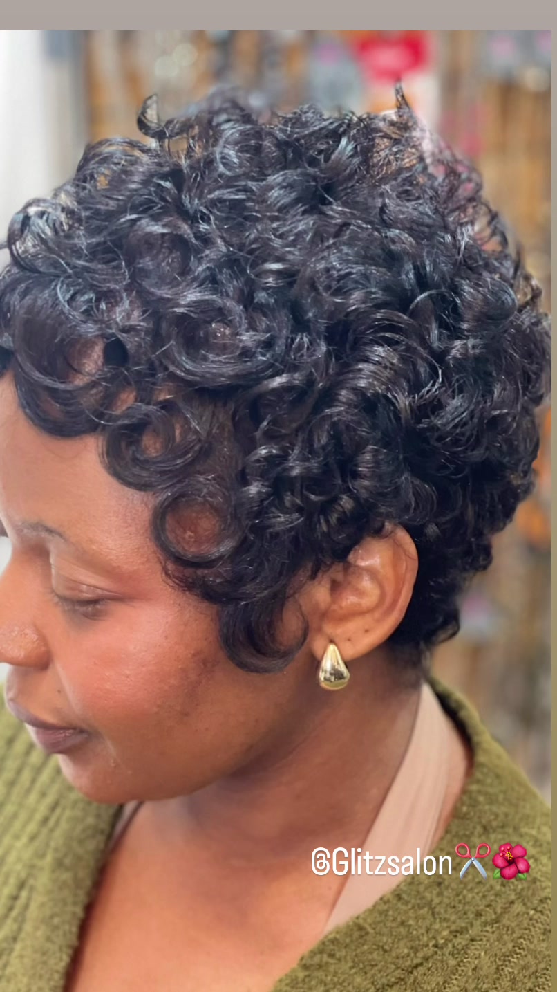 @Glitz Salon