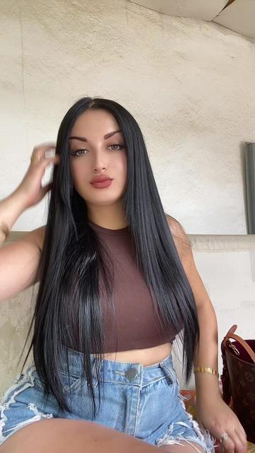 @Burcu yıldız ✨