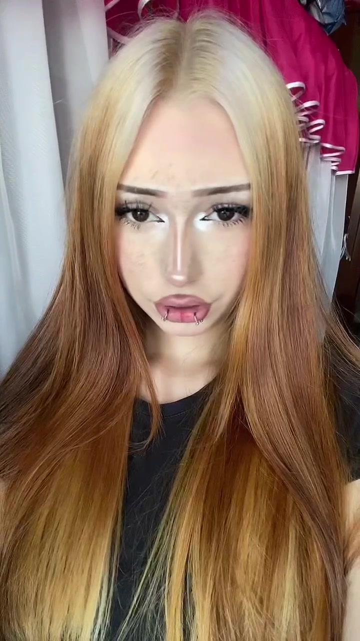 @даркова