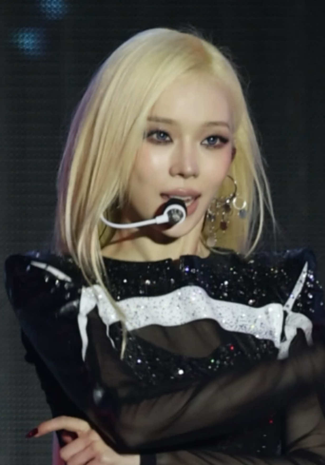 @Baechno