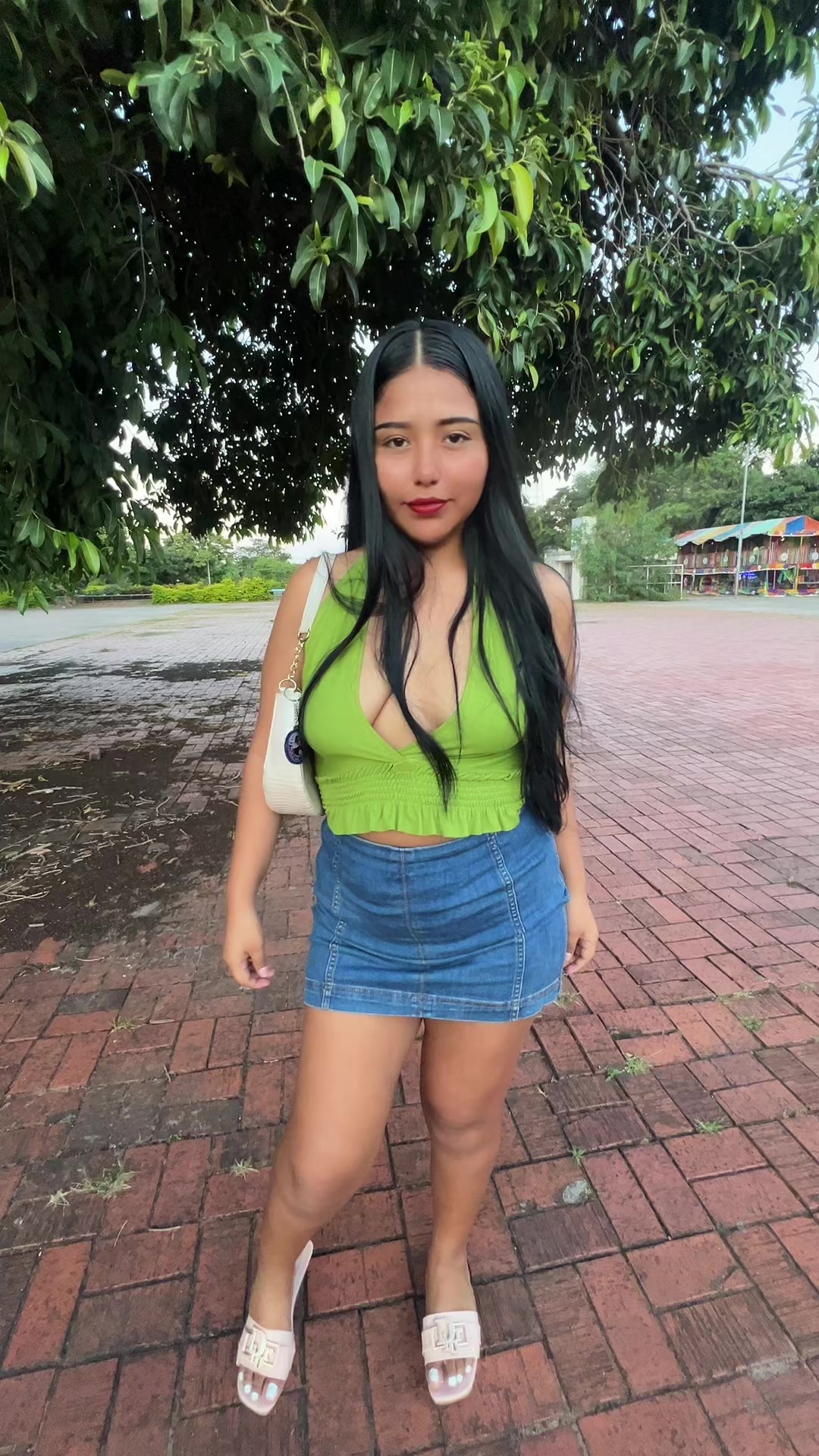 @Esmeralda🐊