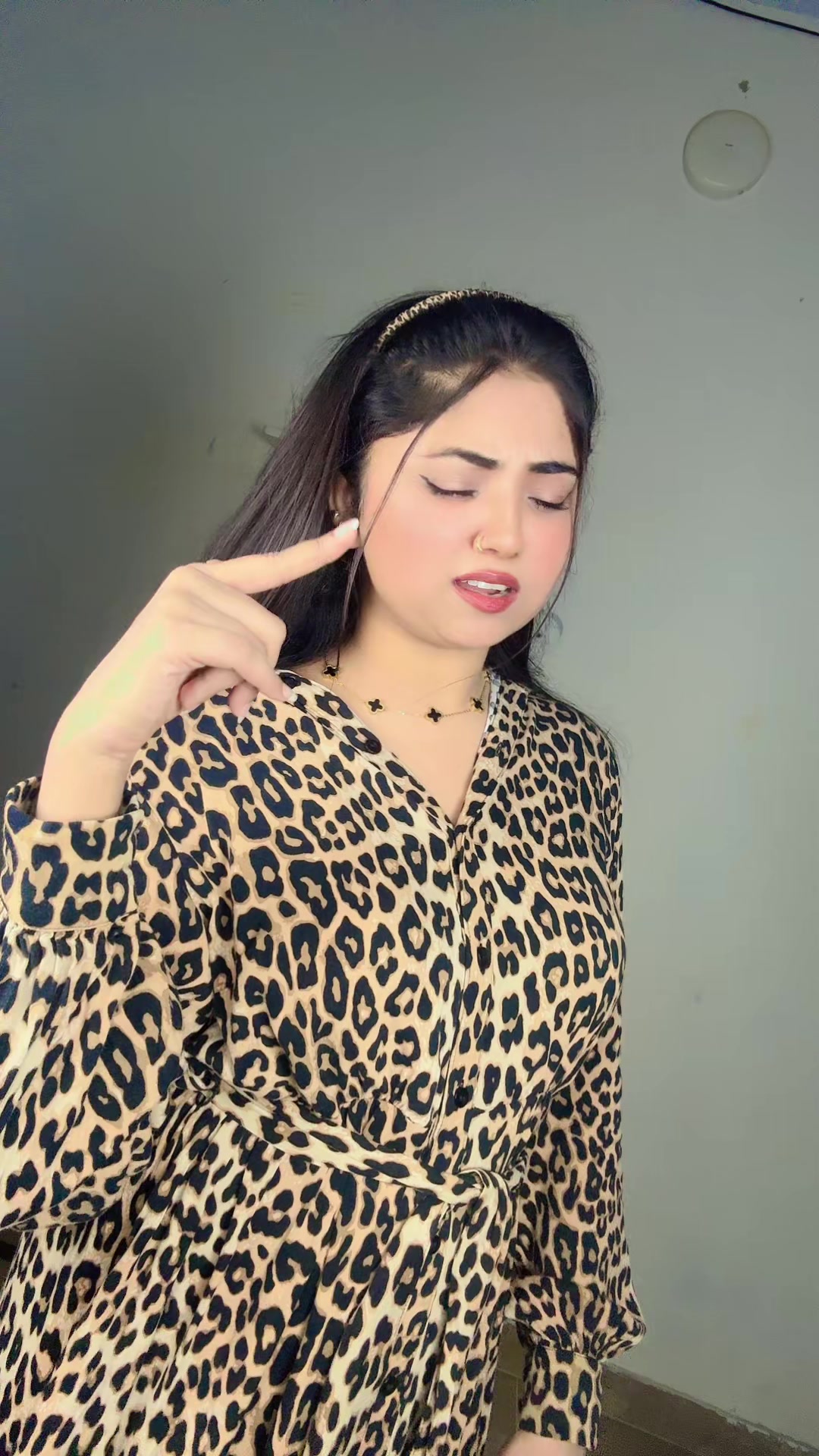 @Shahzadi_Era💫