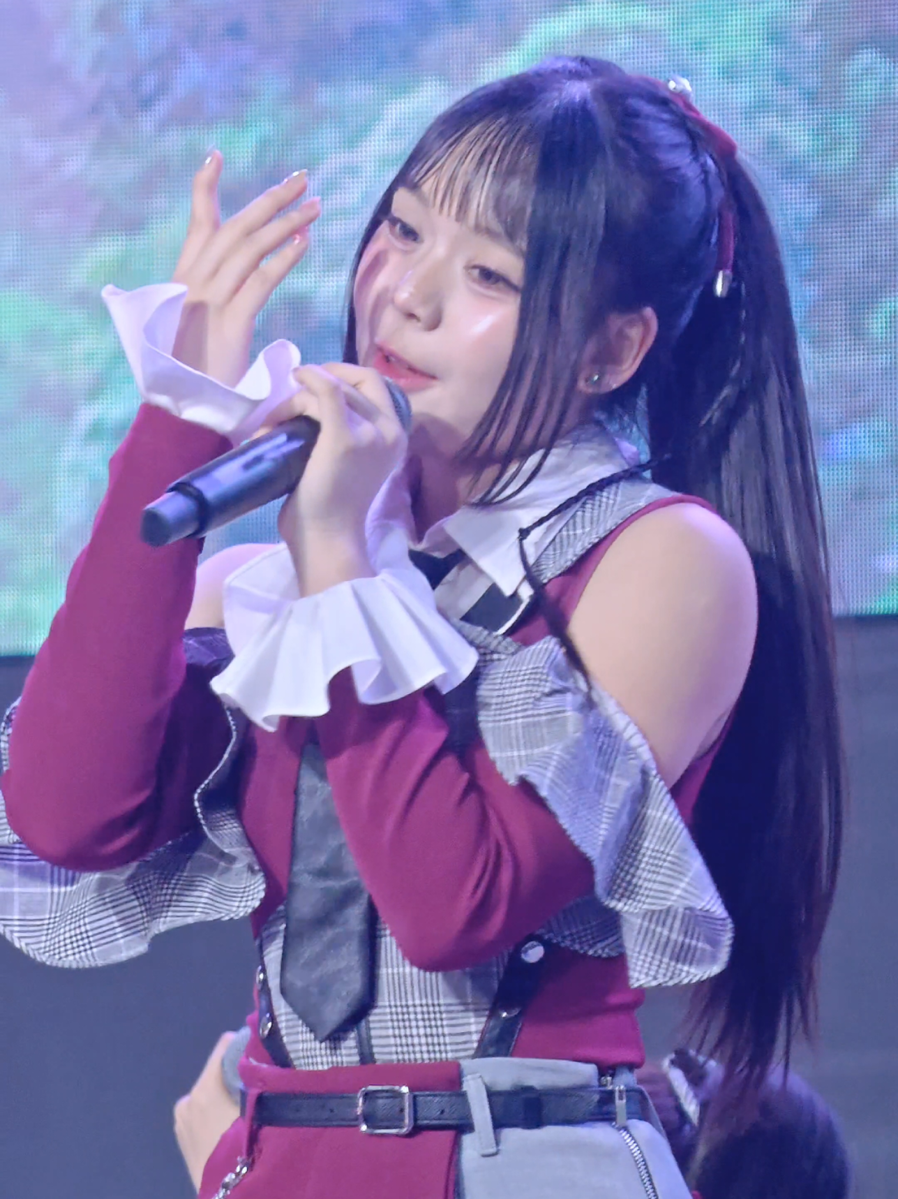 @เธอเป็นใครเราลงไว้ดูเอง