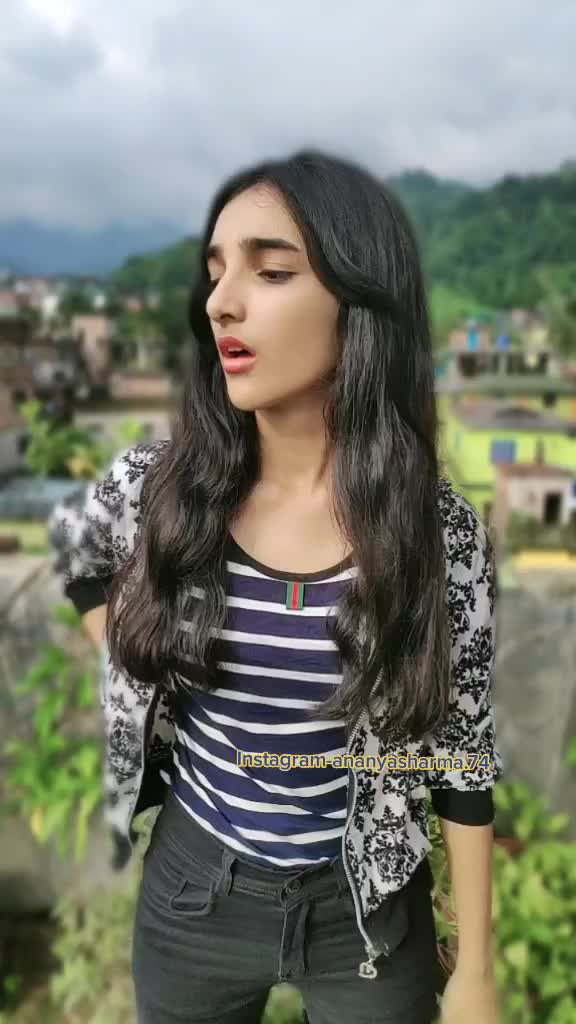 @ANANYA💃
