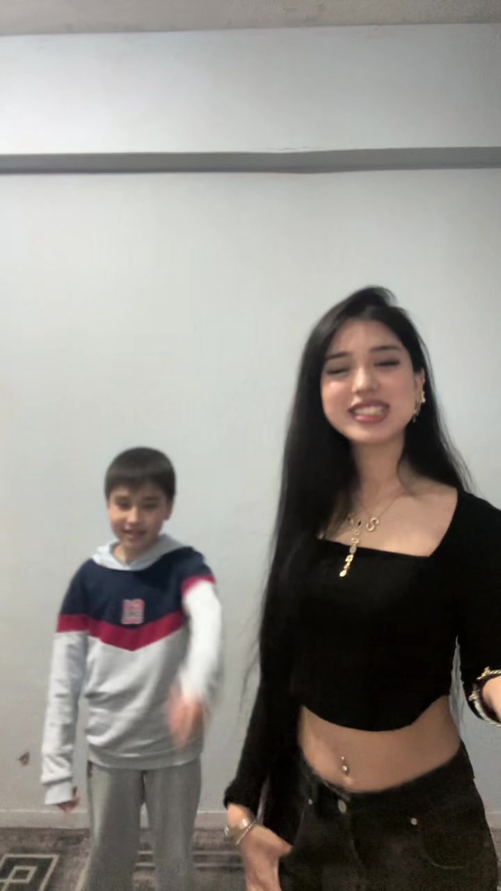 @SARA🤍