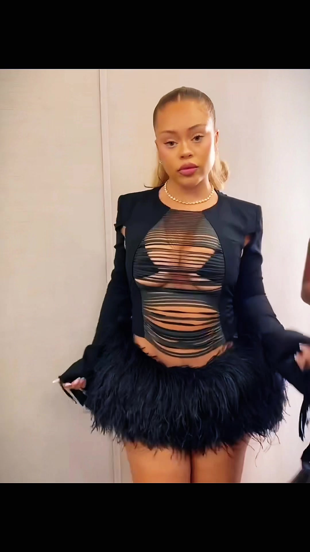 @Fashion Bomb Daily