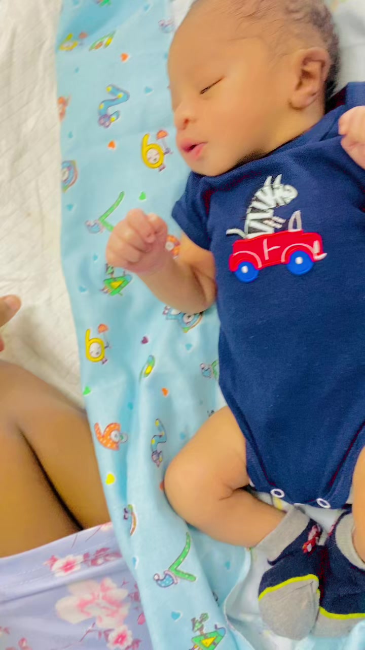 @🦋Azariah&Azwayne🥺Mummy❤️