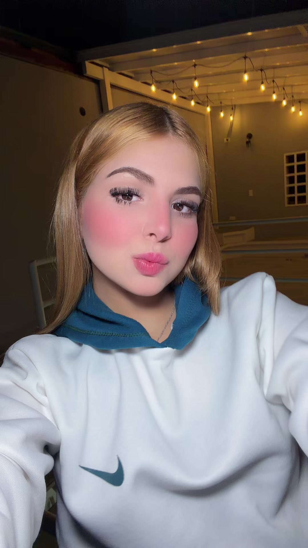 @Chris 👸🏼