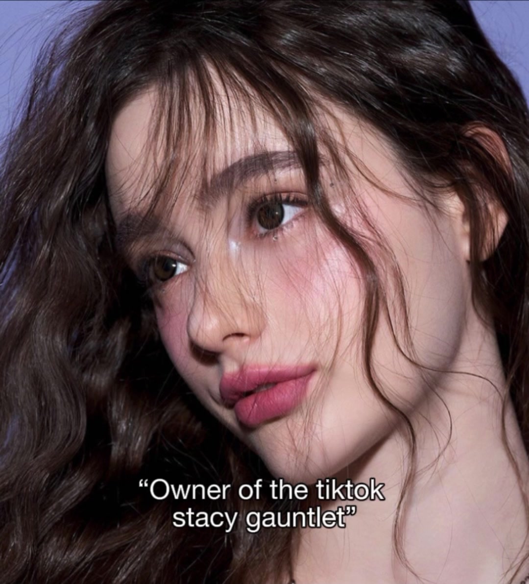 @Tay