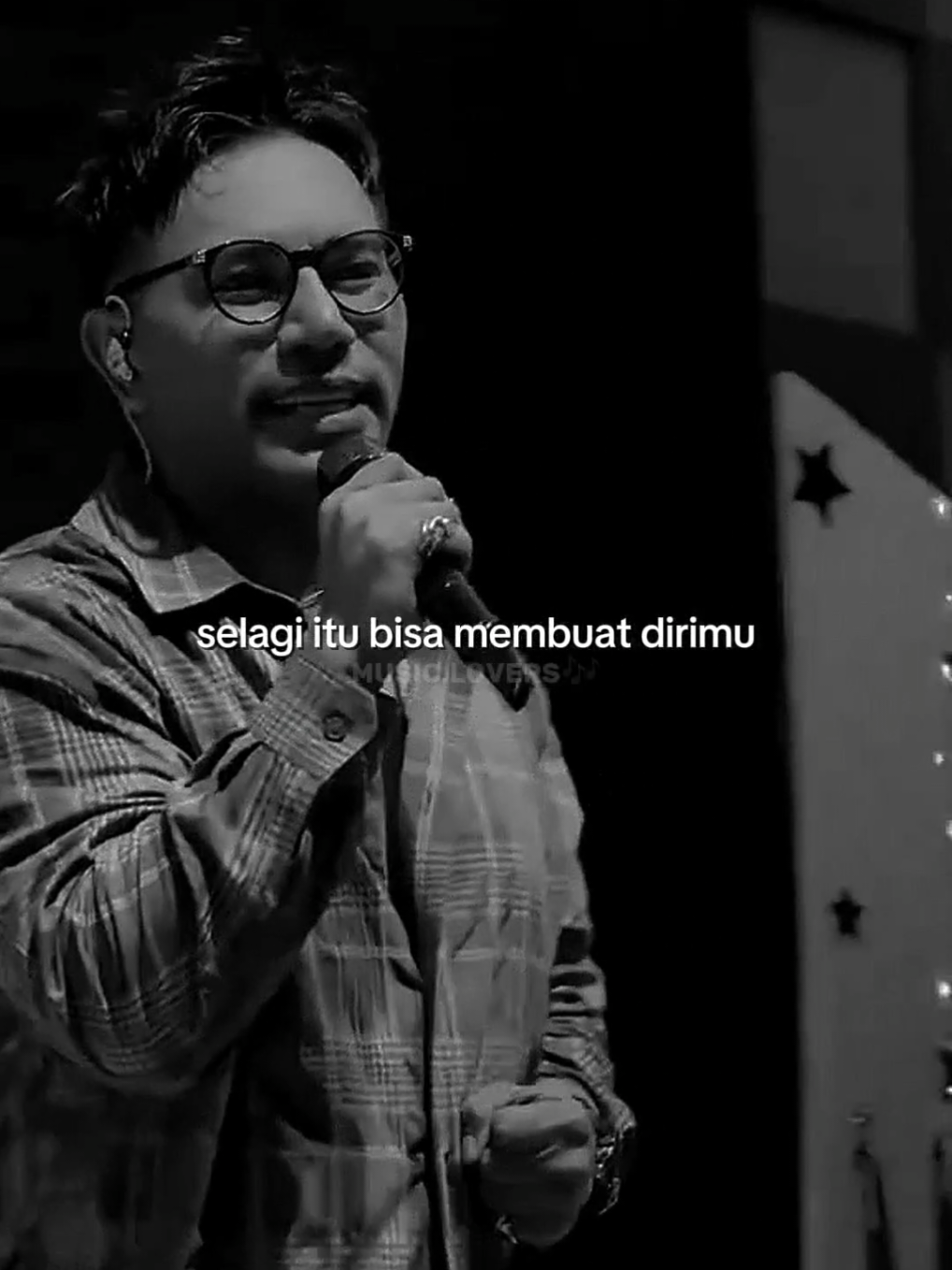 @MUSIC.LOVERS🎶