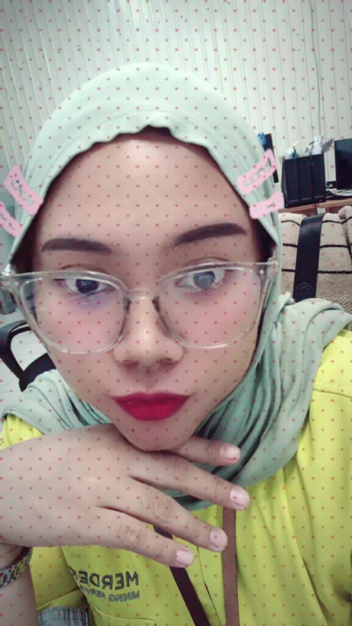 @HusniUnni🌸