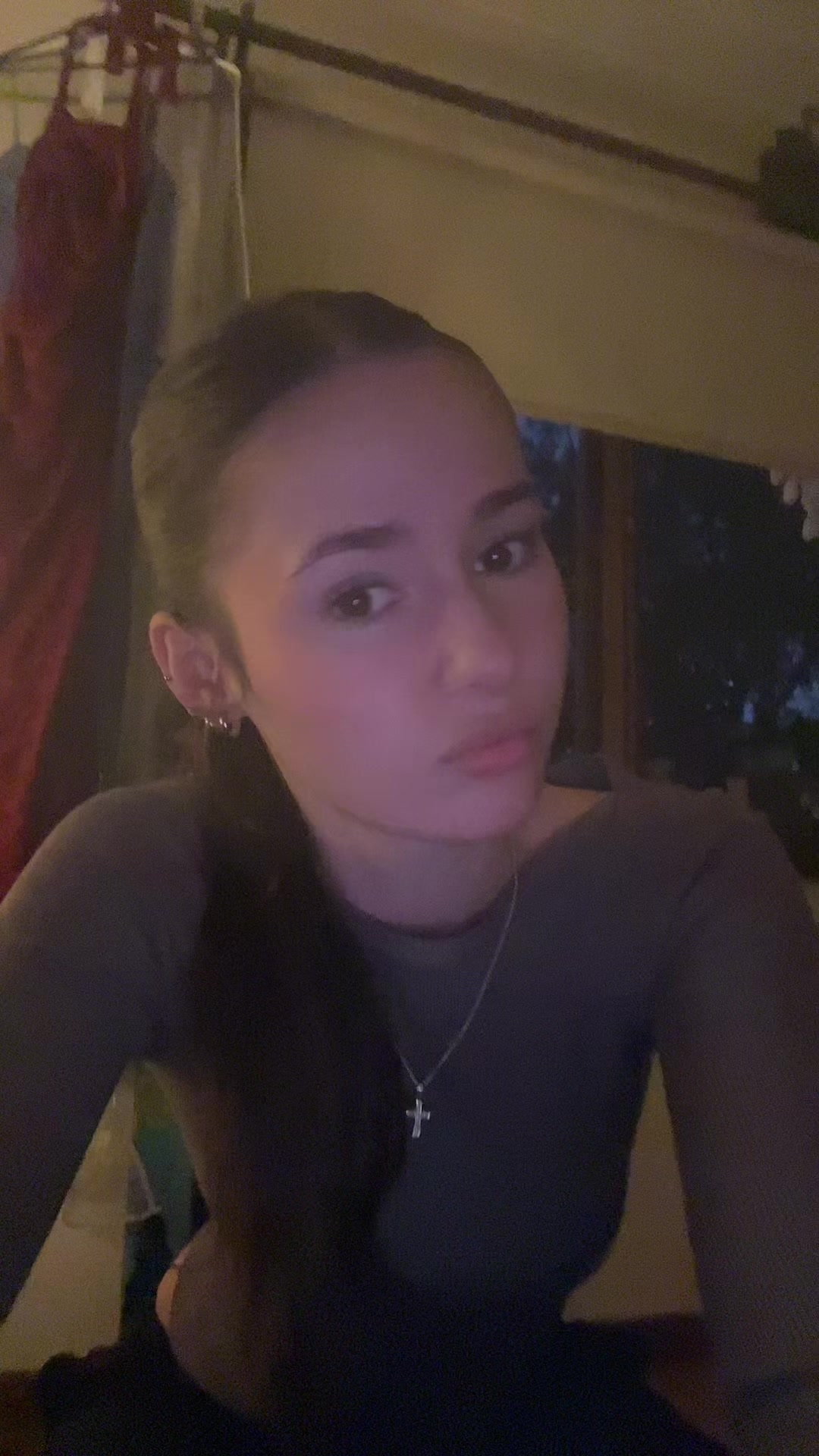 @Dee