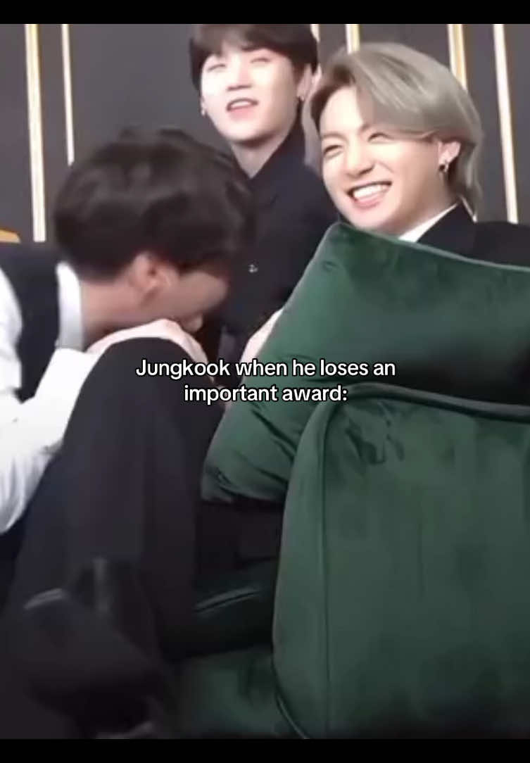 @JKᲦ