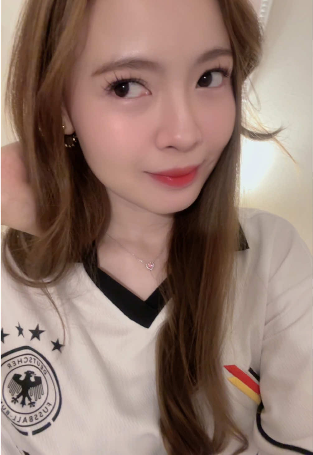 @liv ༊*·˚