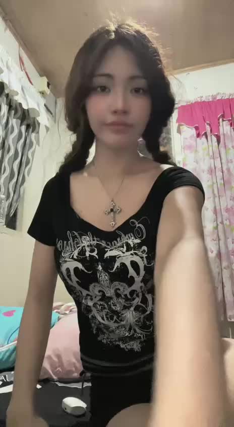 @lilác🍷