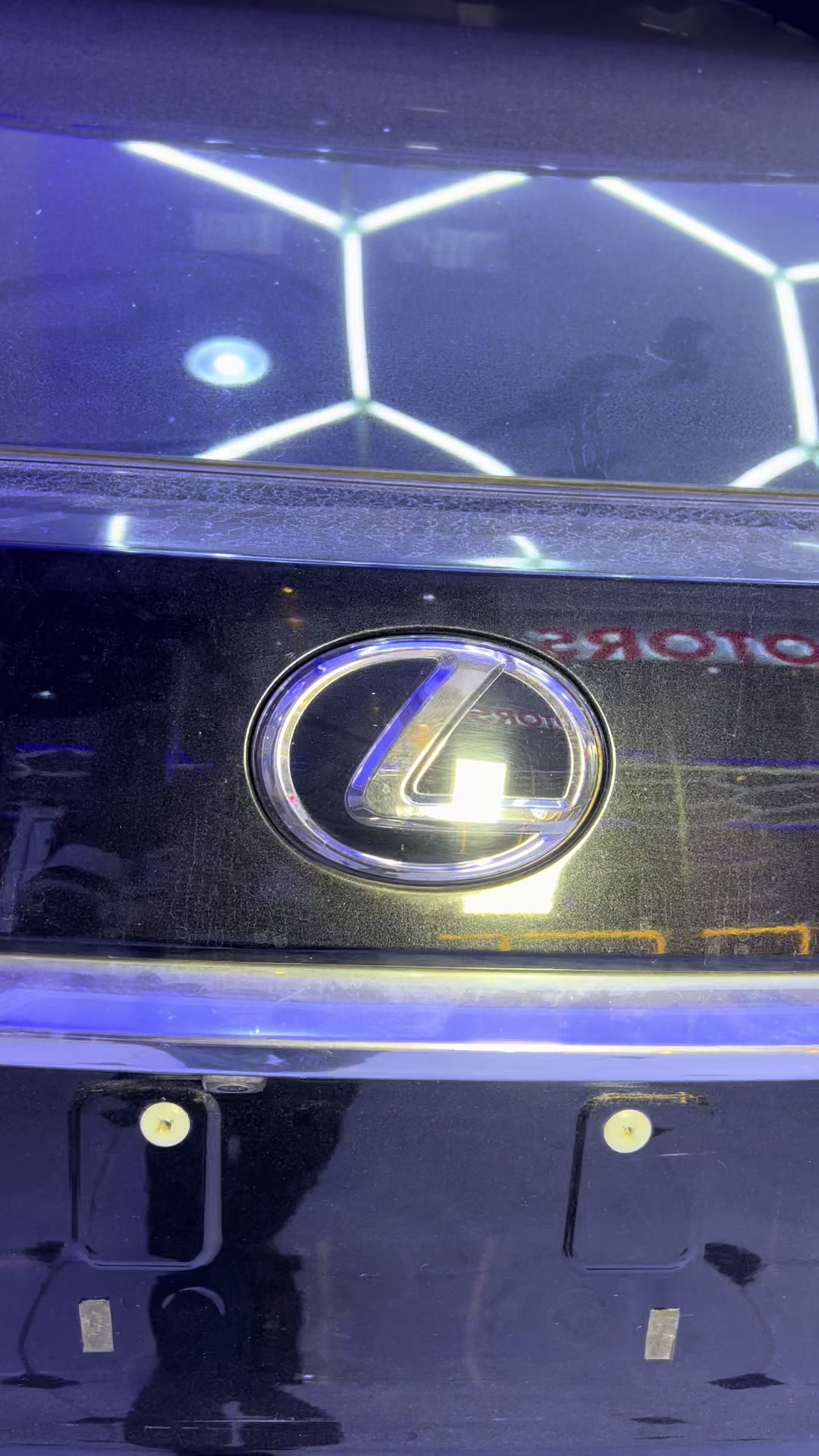 @I D MOTORS