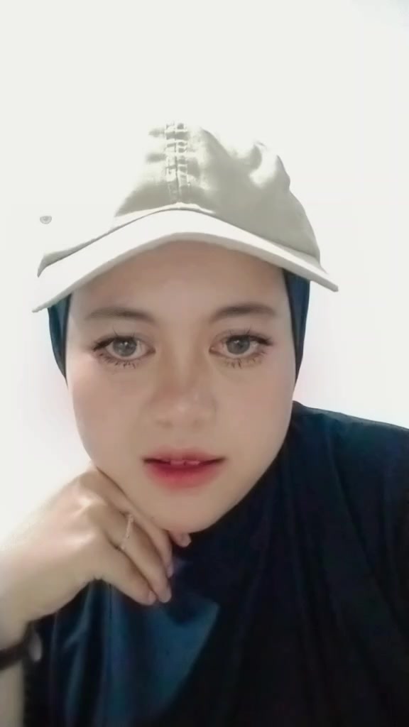 @gurlssss!