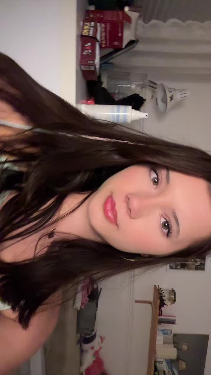 @???