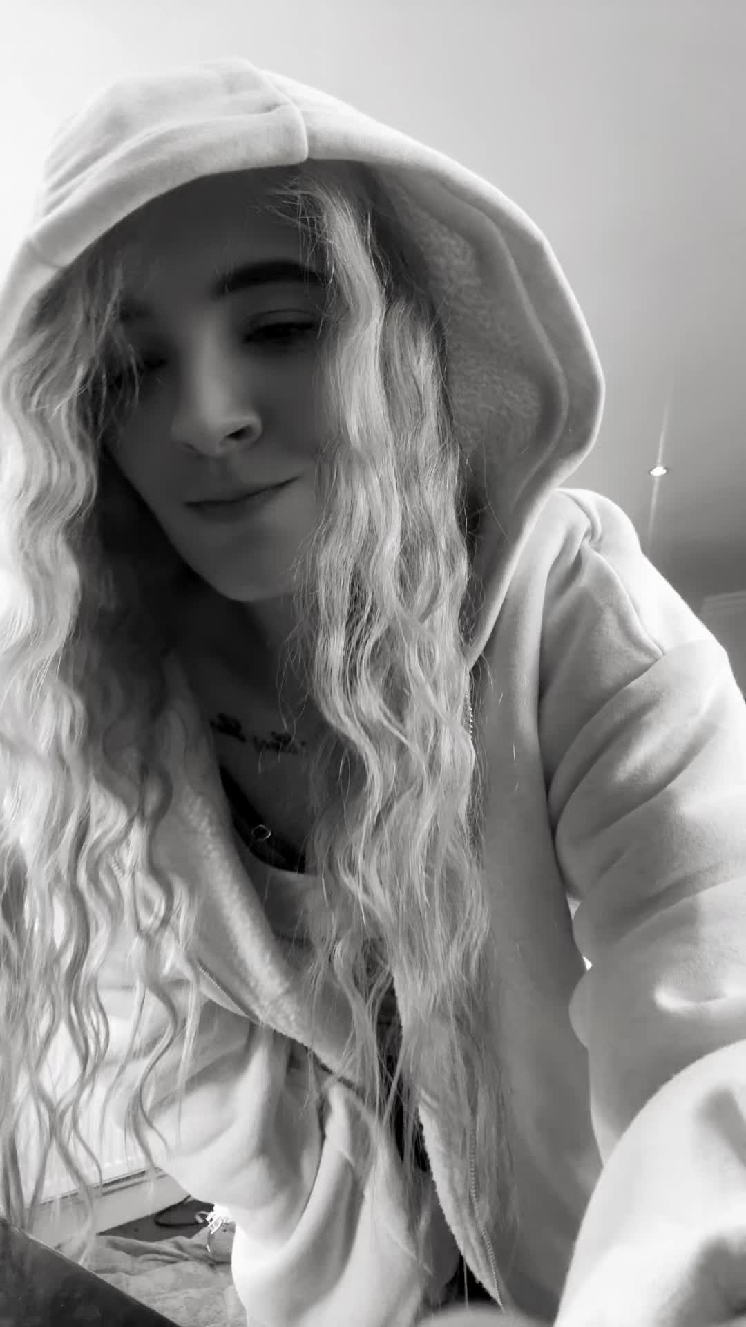 @Sophiiee28