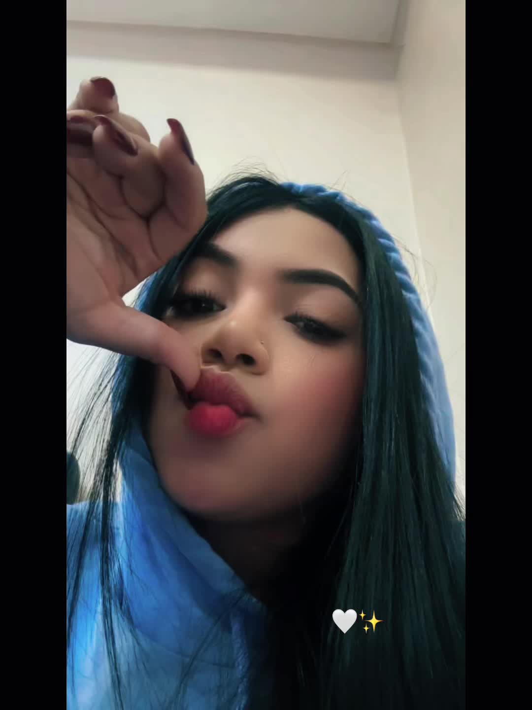 @EM🖇️🤍