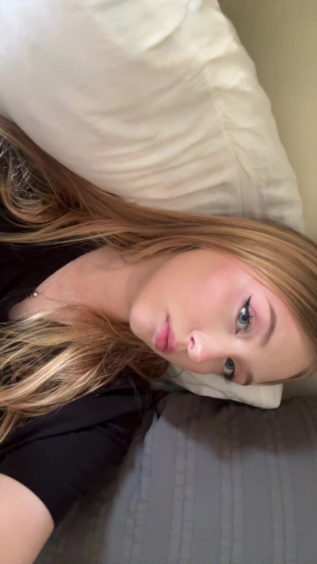 @🪷