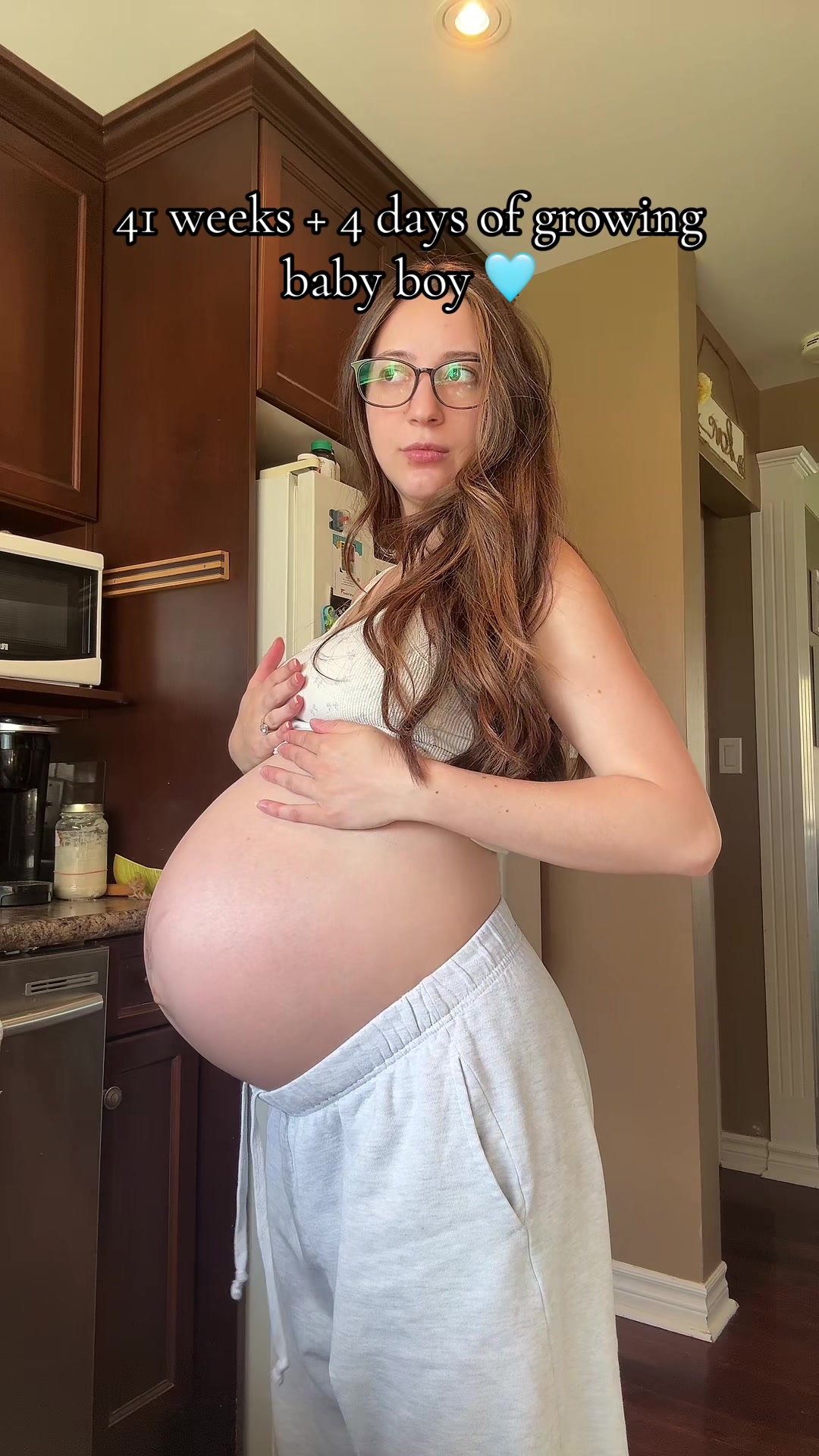 @Michaela | Stay At Home Mom x3
