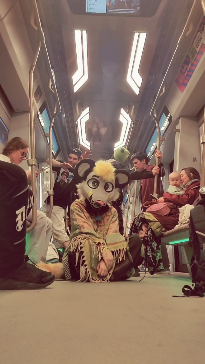 @silly doggo | @