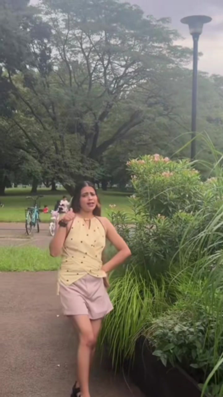 @パルティマ　バスネト pratima basnet 20