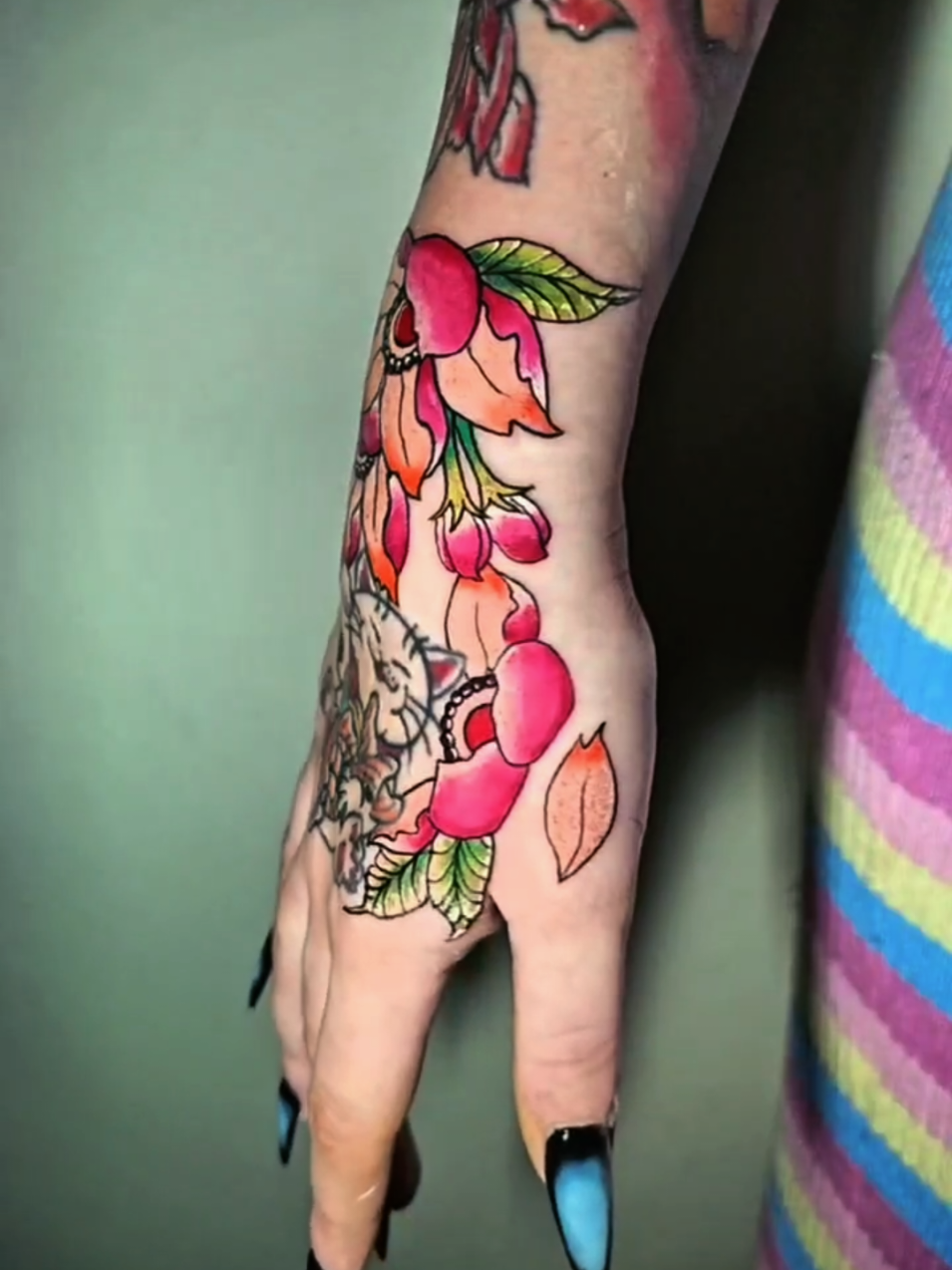 @akanekotattoo