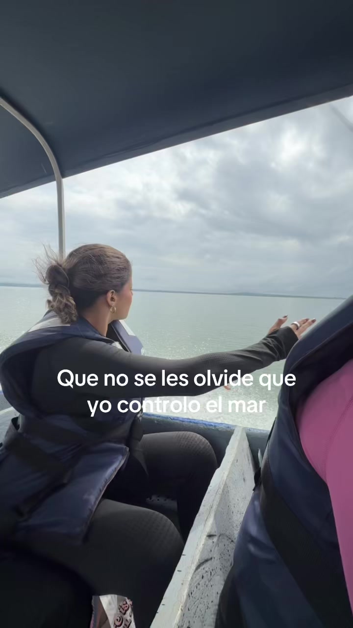 @Rebeca Valdés 🌷