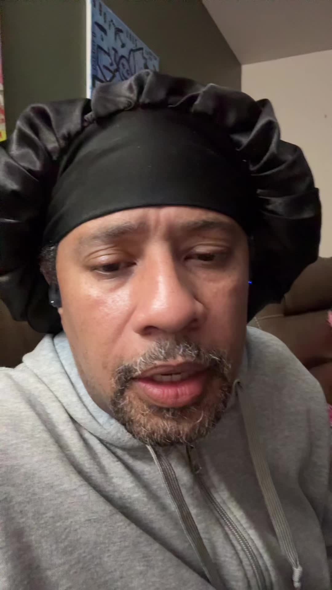@Nostrildamus