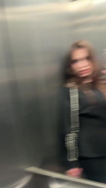 @Victoria Sagdi