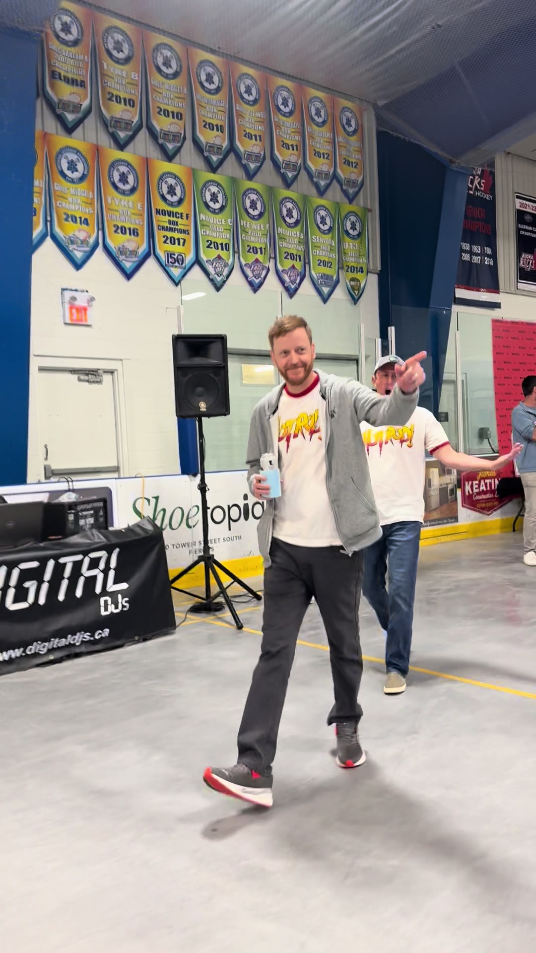 @Waddies