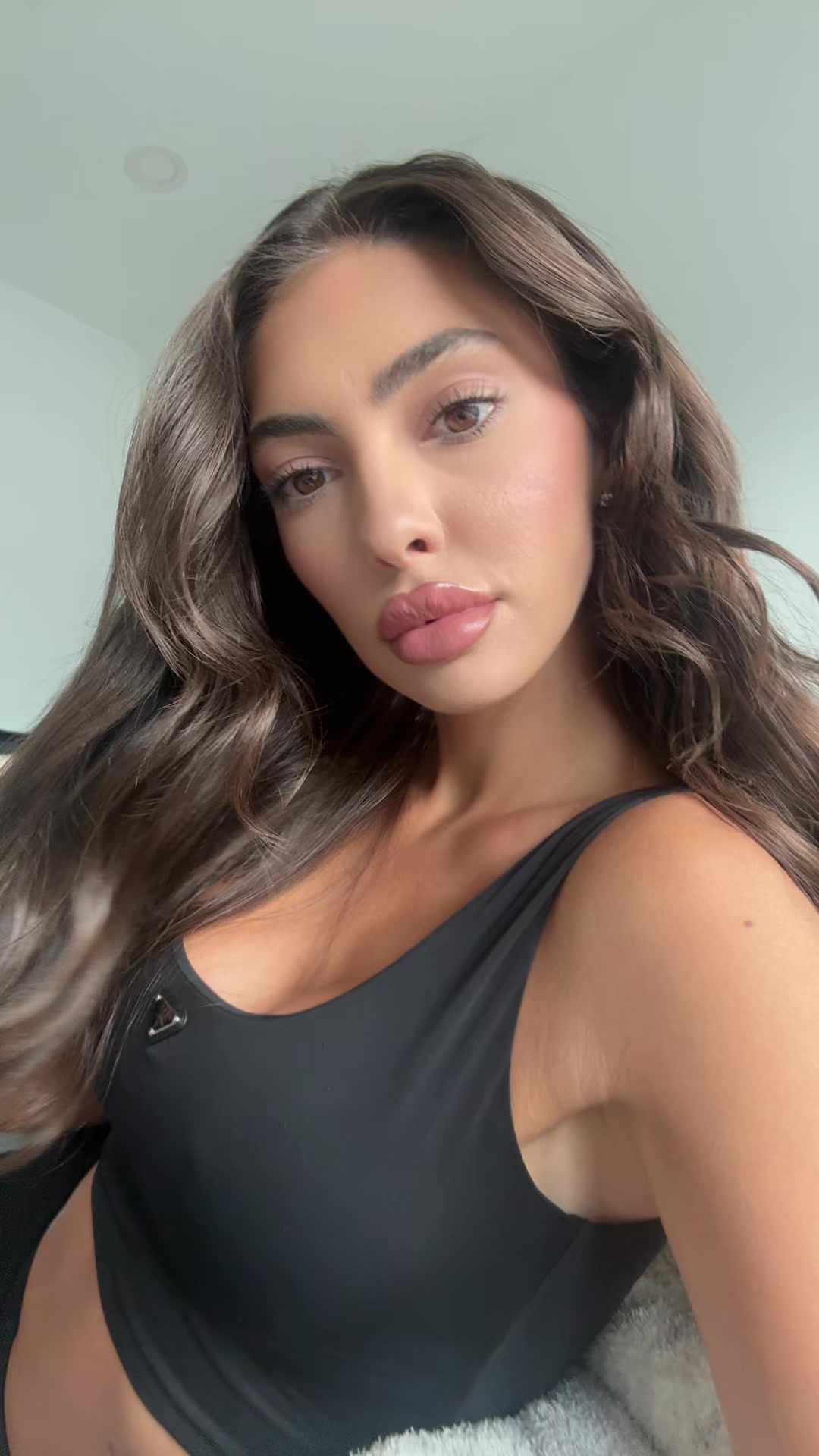 @AV