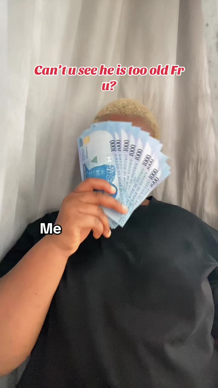 @Ğolden Ğirl🦋🌹