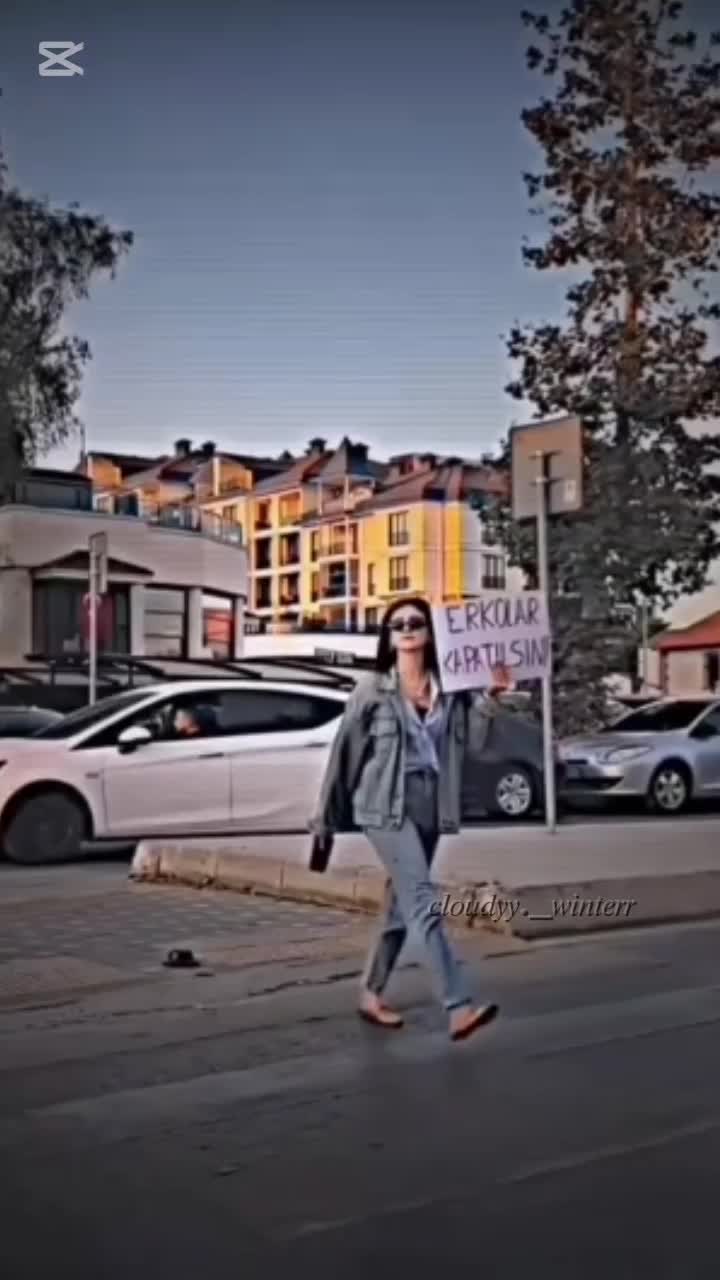@𝓔𝓵𝓲𝓯🍷