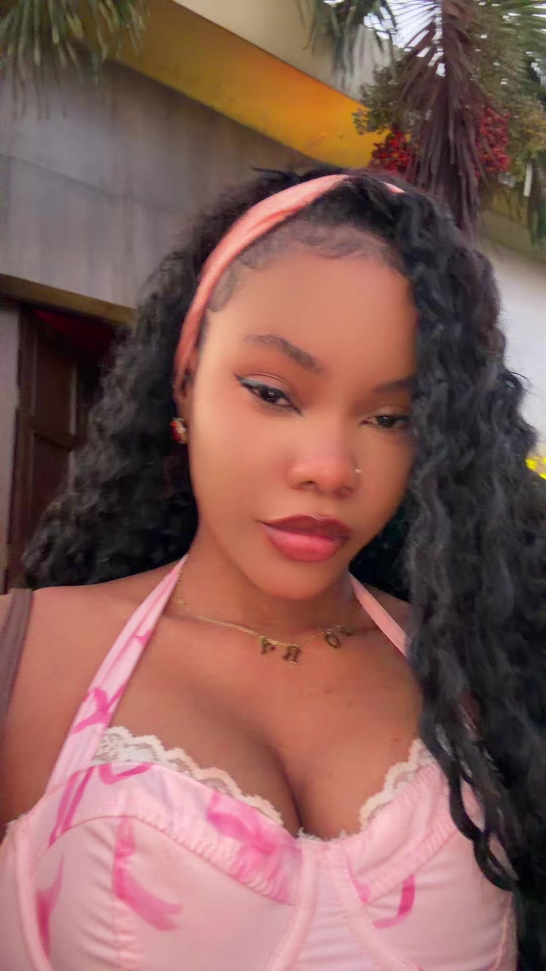 @Cutiee_dora🐚🌺