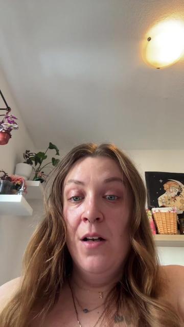 @Averyemilieg