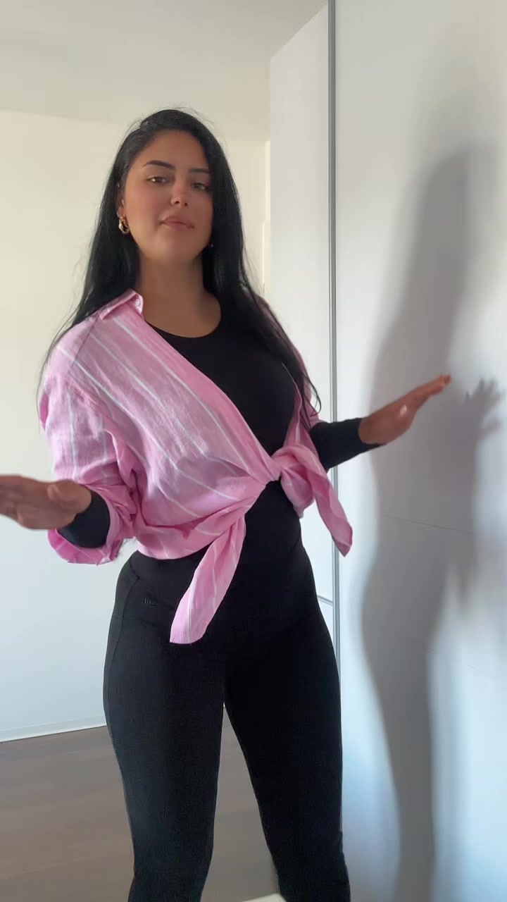 @Elena Jora