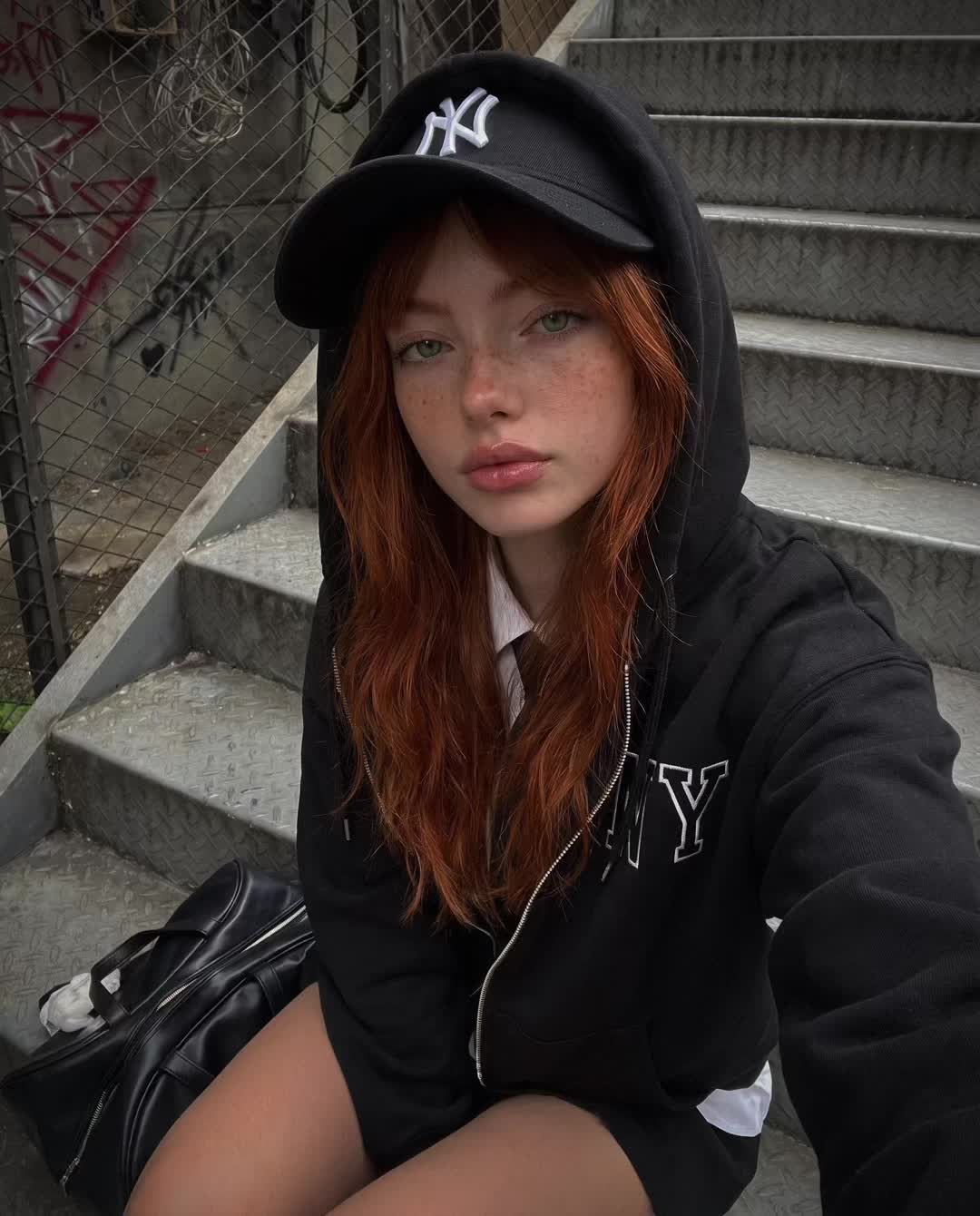 @viakaori