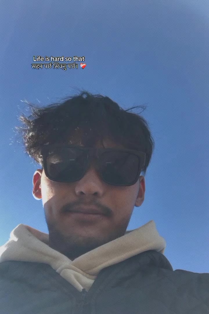 @👀